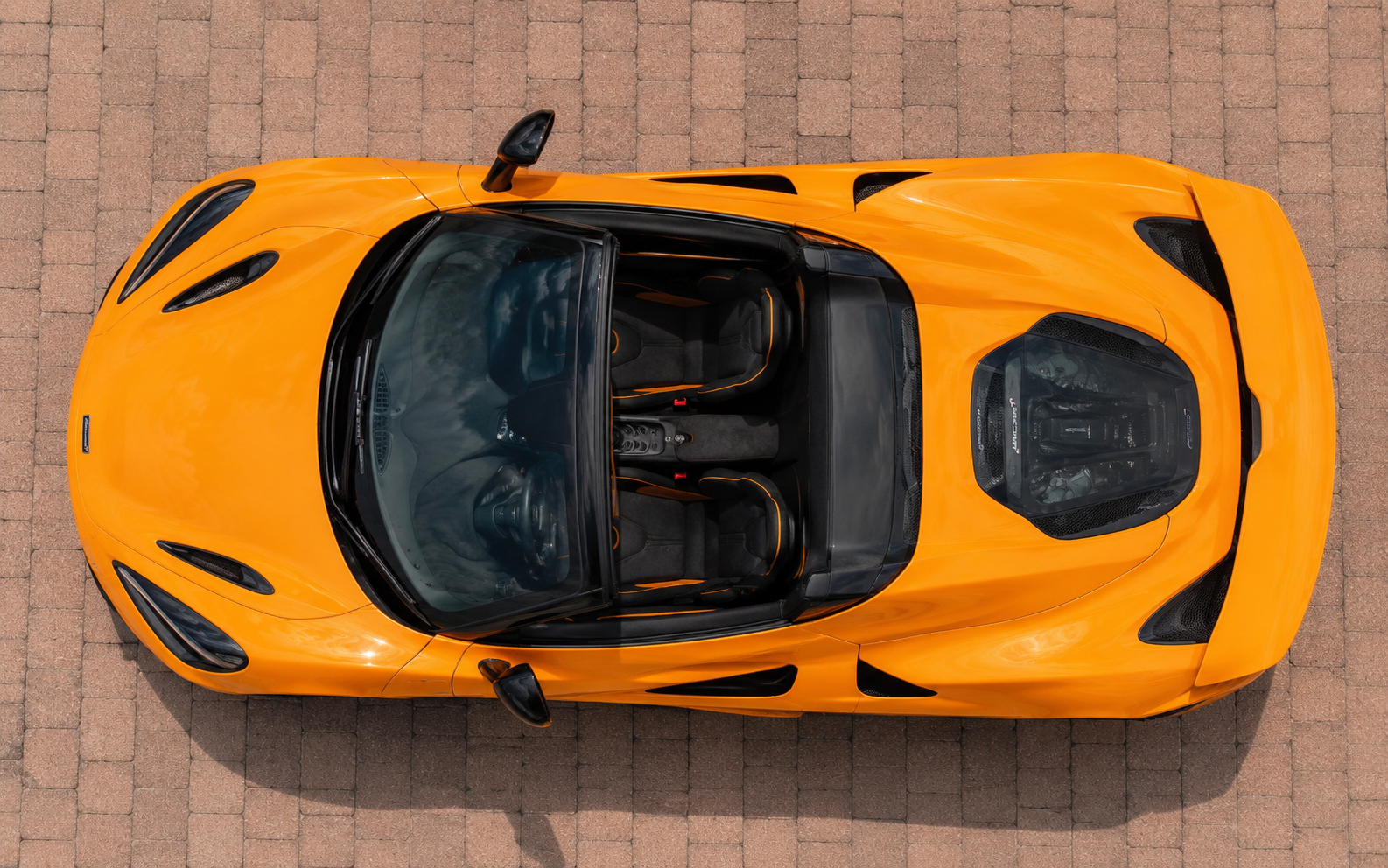 McLaren 720S overhead top-down view