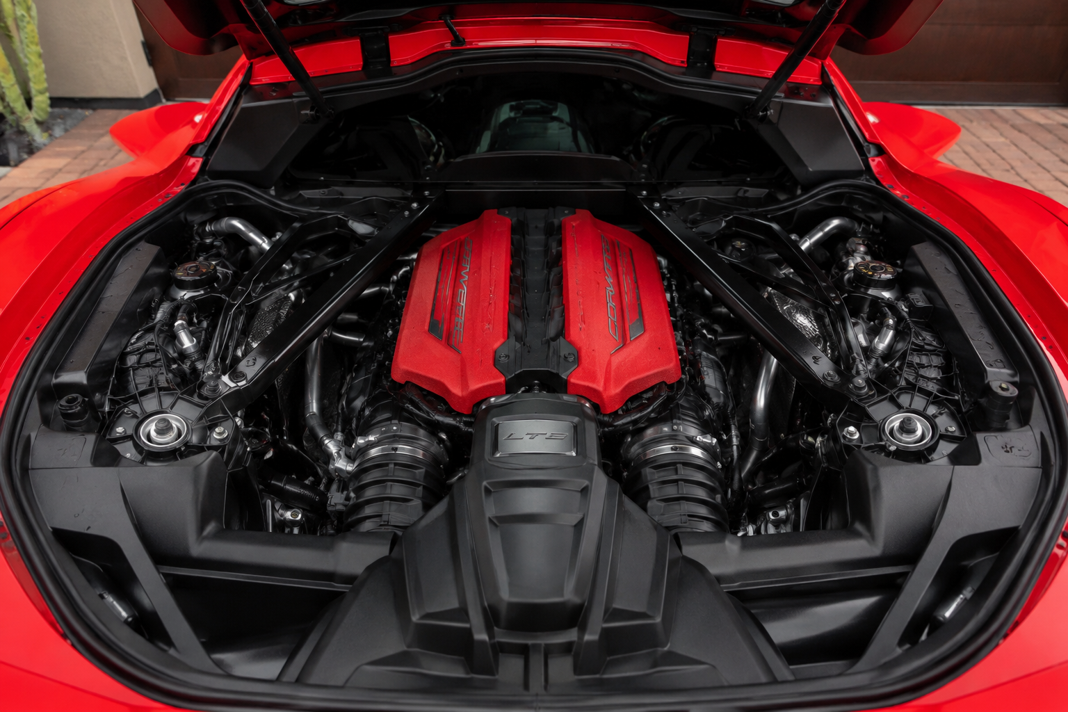 Corvette C8 Stingray 6.2L V8 engine bay